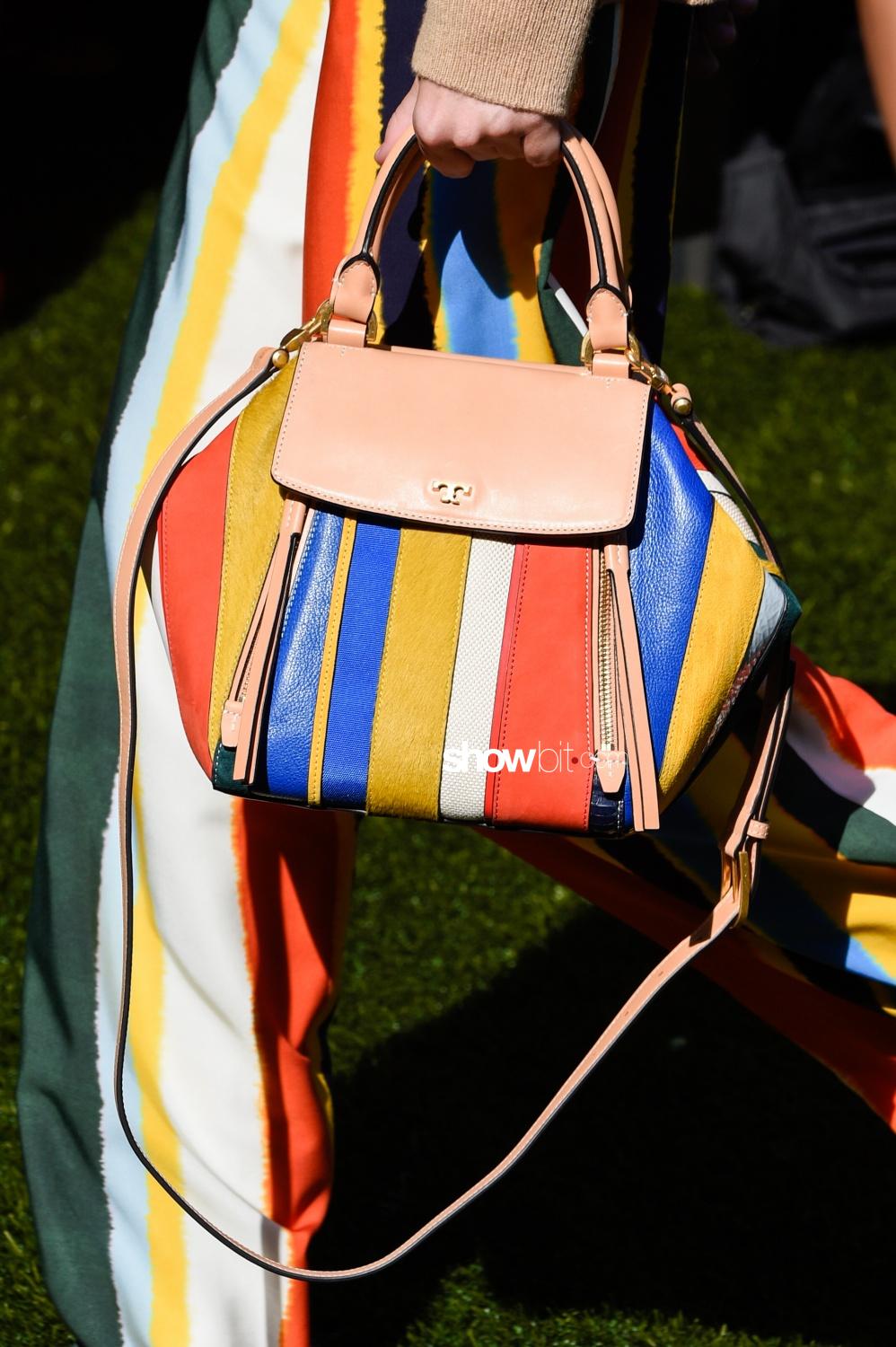 New York Fashion Week: All the Accessories from Tory Burch Spring Summer  2018 Garden - ShowBit